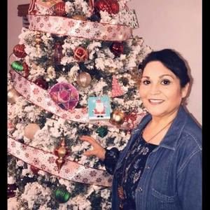 Meet your Posher, Gloria